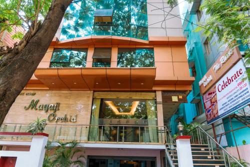 Bisque Magaji Orchid - Near Majestic City Railway Station