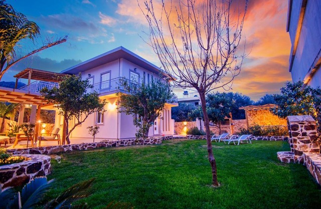 Bitsakis Family - Paleochora Luxury Villa