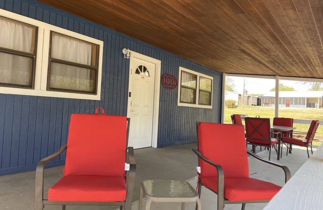 Bixby Cove Cabin #1 with boat dock access! Outdoor seating and firepit!