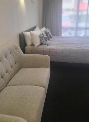 BK's Fountain Court Motel