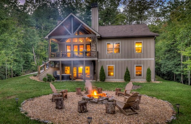Black Bear Falls - Mountain Views | Outdoor Living | Hot Tub