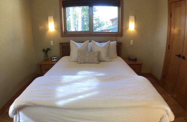 Black Bear Guesthouse