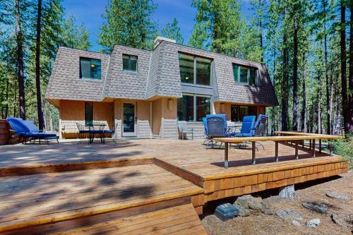 Black Butte Ranch: Hawks Beard Home