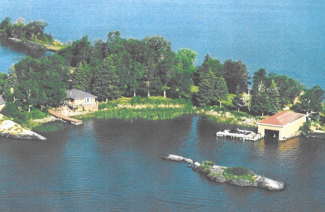 Blackbird Island (isla privada)