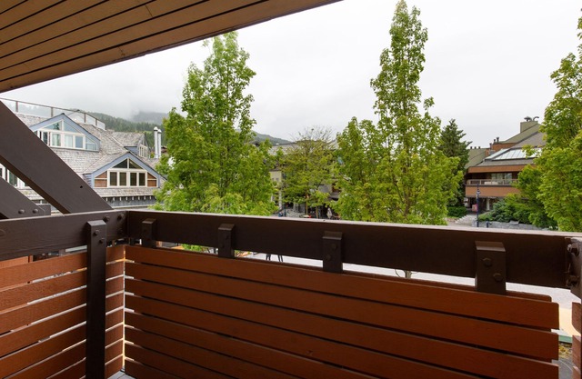 Blackcomb Lodge