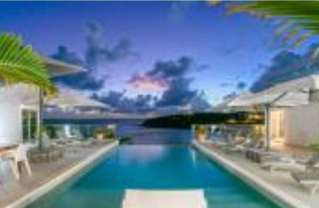 BlackPalm Apt1 (2 bedrooms, terrace, deck & garden sea view)