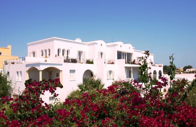 BLISS ESTATE, vista al mar, en la playa negro, Exclusivo.