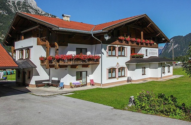 Hermoso apartamento en Leutasch con jardín