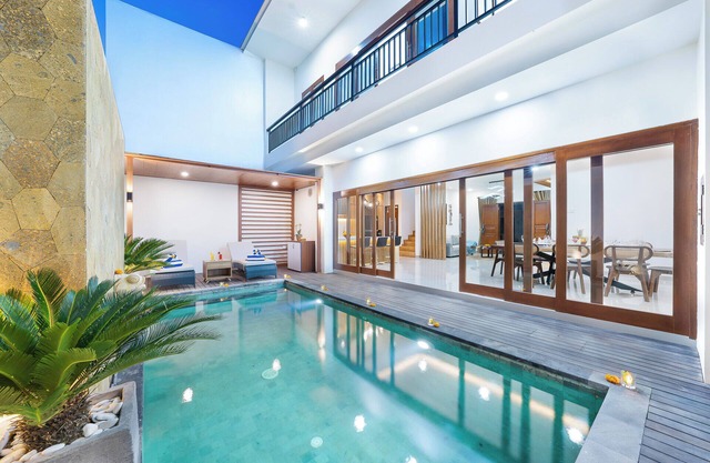 Blissful Luxury, 3-Bedroom Villa in Seminyak