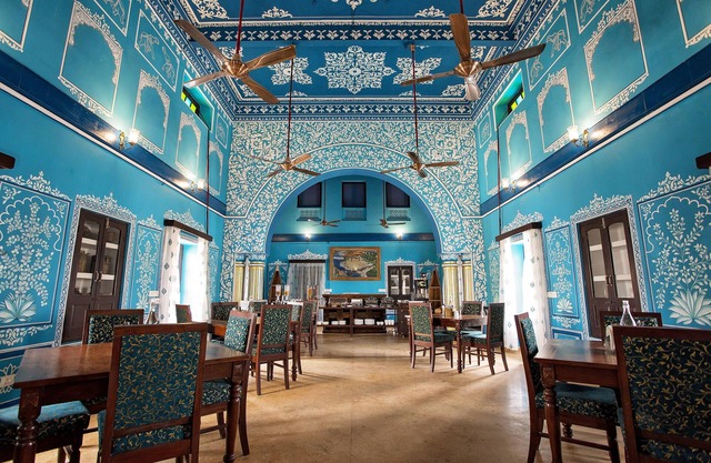 Bloom Boutique | Lake Pichola