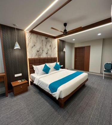Bloomax Residency