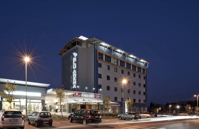 Blu Arena Hotel