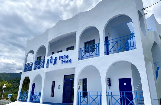Blue and White Holiday B&B