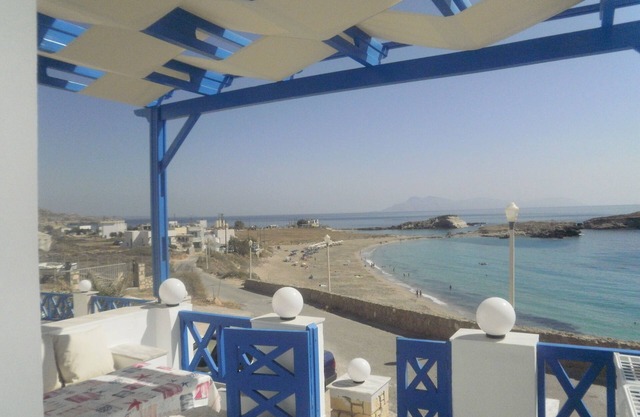 Blue and White Studios & Apartments