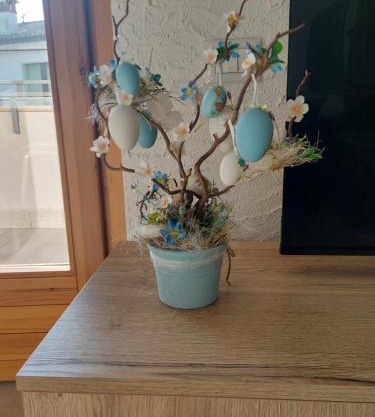 BLUE APARTMENT - a due passi dal lago, parcheggio privato