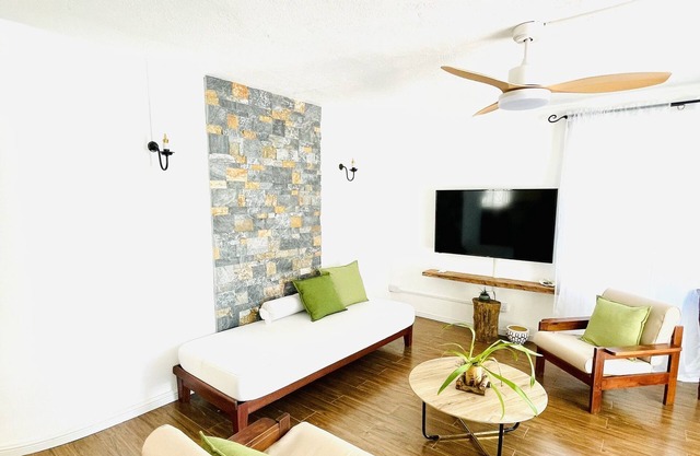 Blue Beach Apartment, Holidays by the Sea!