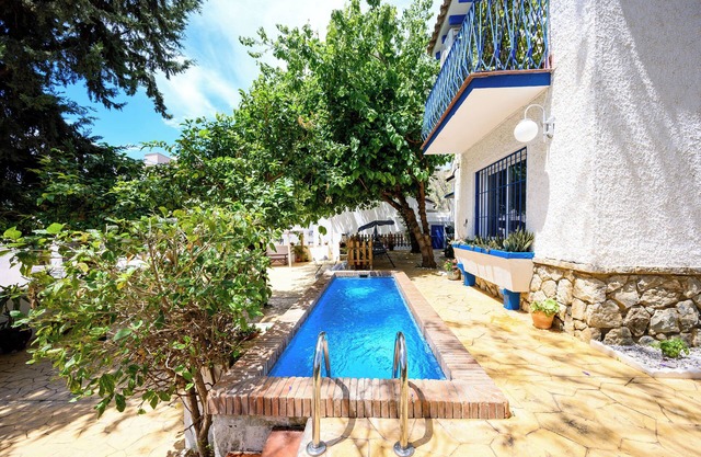 Blue Castle Guesthouse