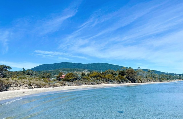Blue Cottage Bruny Island