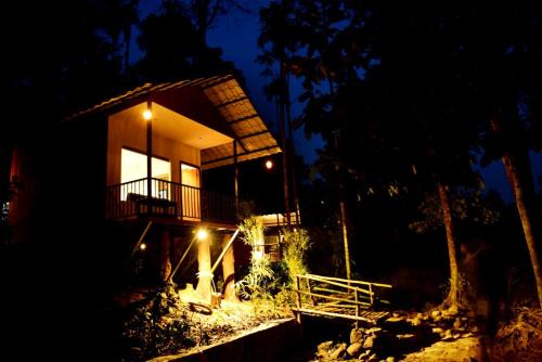 BLUE CREEK village resort