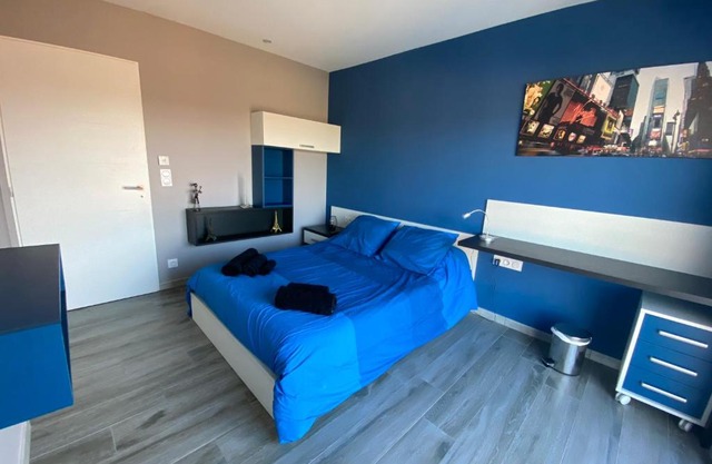 Blue Diamond Room