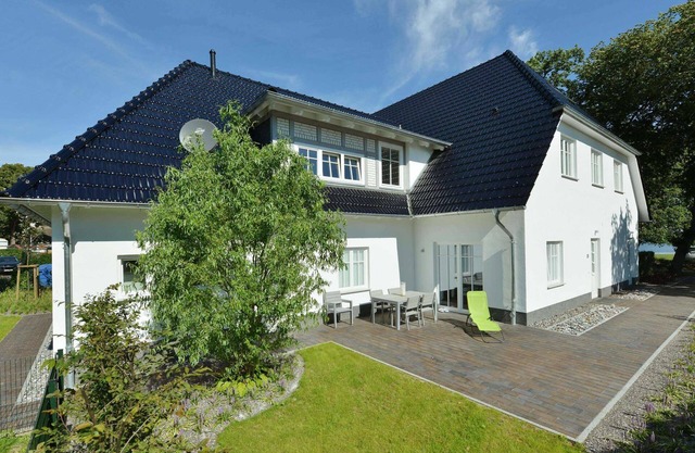 Haus App azul. 8 - Blue House