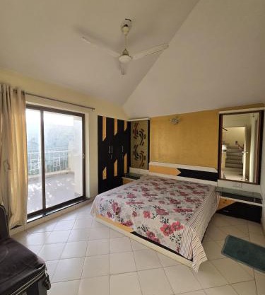 Blue Haven Villa - Luxurious 3BHK Stay