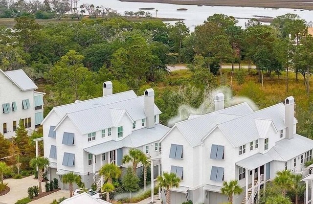 “Blue Heron” 2584 Helmsman Road, Kiawah River 3 bedroom, 3.5 bath Villa
