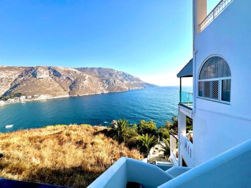 Blue Horizon Suite