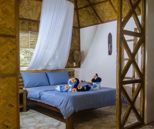 Blue Lagoon Dive Resort