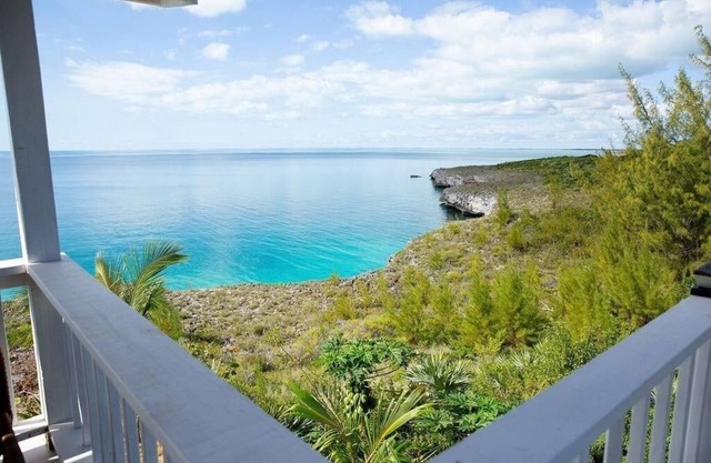 Blue Love Point 5 Bedroom Home