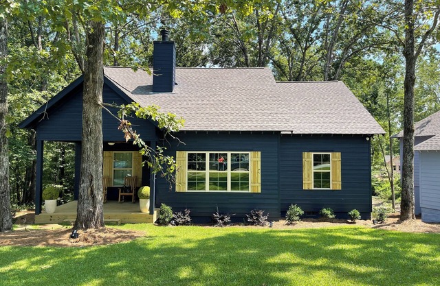 Blue Moon | 3 Bed, 2 Bath