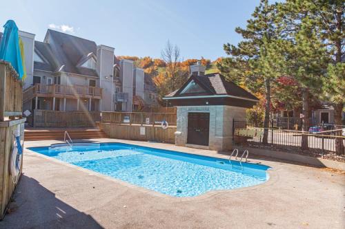 Blue Mountain Creekside Studio at North Creek Resort
