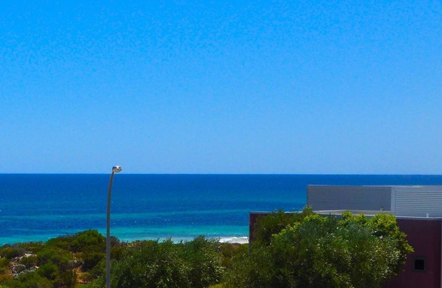 Blue Ocean Haven - Peppermint Grove Beach WA