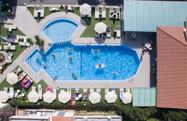 Blue Sky Hotel Family Apartment with sea view & pool