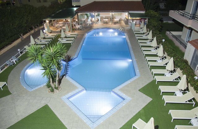 Blue Sky Hotel Family Apartment with sea view & pool