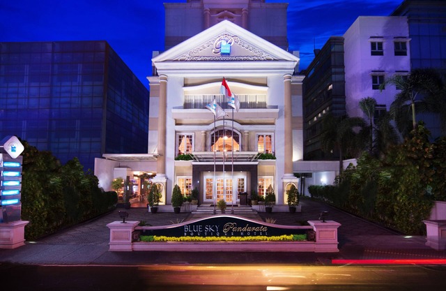 Blue Sky Pandurata Boutique Hotel
