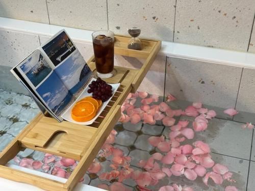 Blue, Songdo