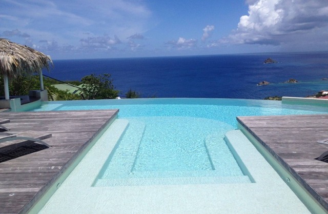 Blue Swan - Villa de lujo de 4 dormitorios con impresionantes vistas ubicada en Lurin en St Barts