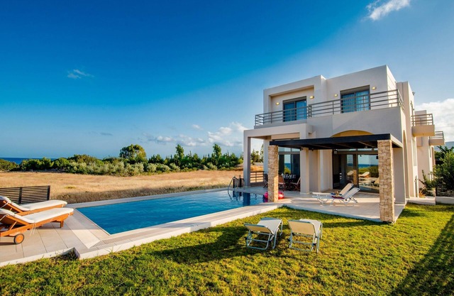 Blue Wave Villa