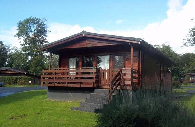 Bluebell Lodge 5 with Hot Tub Newton Stewart