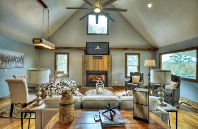 Blueberry Ridge | Free Night Offer!