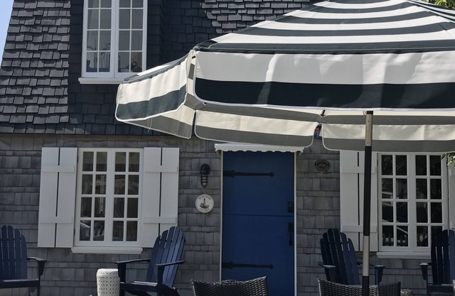 Blue Door Cottage - Una isla favorita
