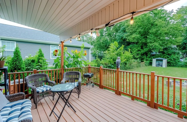 Bluegrass Retreat