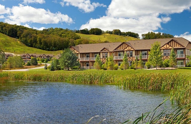 Bluegreen Mountain Run at Boyne 2 Bedroom Condo