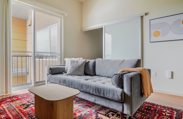 Blueground | Downtown, jacuzzi, nr Lake Sammamish