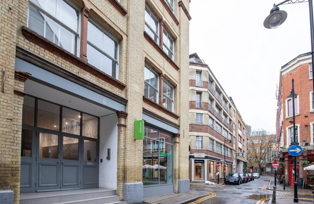 Blueground | Farringdon, w/d, nr Barbican & more