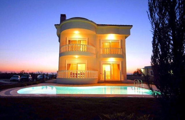 BlueHomes Villas Y