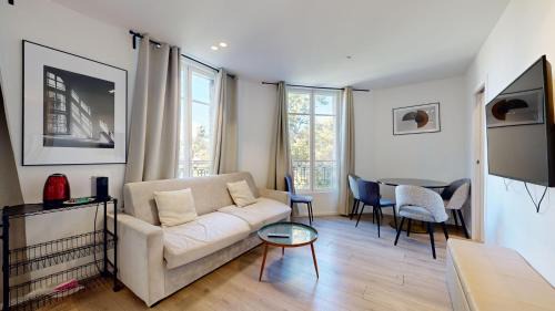 Bluestay 33 - Charmant appartement à Paris 13