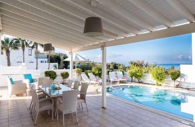 BLUET Seaview Villa DPSA01