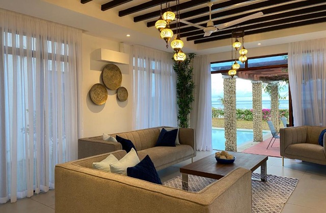 Bluetique Beach House